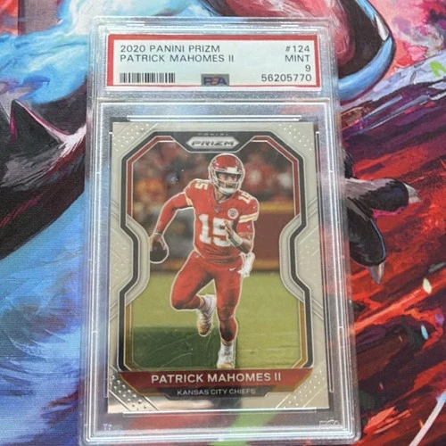 Panini 2020 Prizm Patrick Mahomes II #124 PSA 9 Kansas City Chiefs