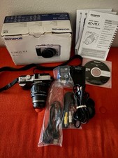 Olympus Pen E-PL1 Black mirrorless digital camera 14-42mm zoom lens