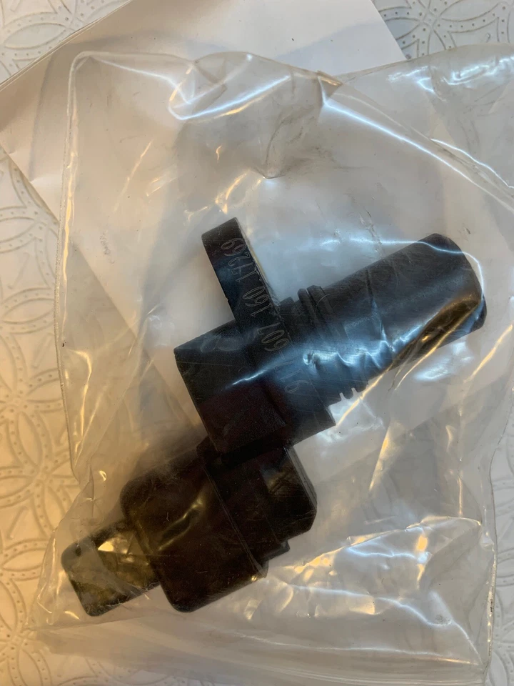 Auto Transmission Speed Sensor for Hyundai / Kia  Dorman OE Solutions 917-607 - Image 2 of 4