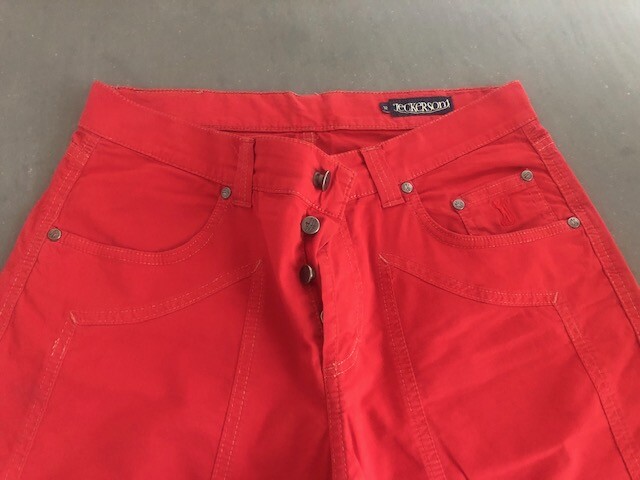 Foto 3 di 6