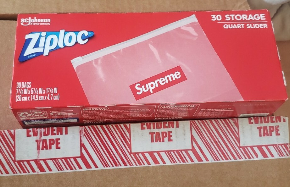 Supreme Ziploc Bags Box of 30 ジップロック SUPREME ZIPLOC Zip Lock Bags Box of 30 Count 100% AUTHENTIC