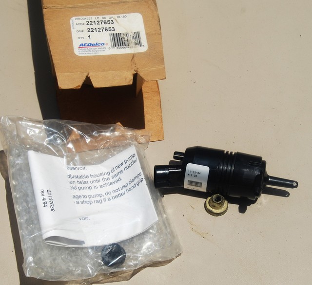 Delco Windshield Washer Pump Chevy Avalanche Colorado Corvette