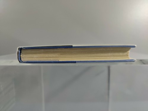 **SIGNED** A STRANGER IS WATCHING BY: MARY HIGGINS CLARK BOOK CLUB EDITION HC DJ - Picture 6 of 8