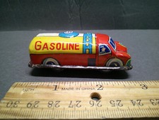 VINTAGE GASOLINE CAR TIN LITHO FRICTION TOY