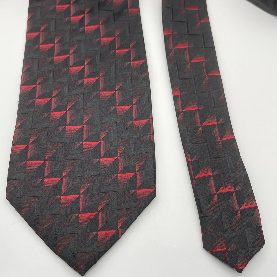 Corbata de Seda Valerio Garati Negra/Roja Geométrica Hombres Diseñador 59" x 4" Foto 2 de 4