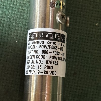SENSOTEC 060 F052 02 AMPLIFIED  TRANSDUCER 