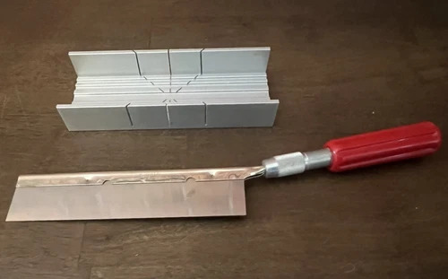 X-ACTO Razor Saw and Small Aluminum 5 1/2" Mitre Box