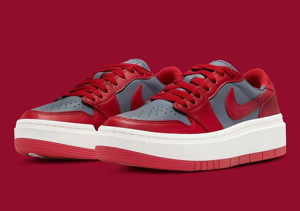 Tênis Nike Air Jordan 1 Elevate Low Varsity vermelho preto retrô DH7004-006 feminino - Imagem 2 de 4