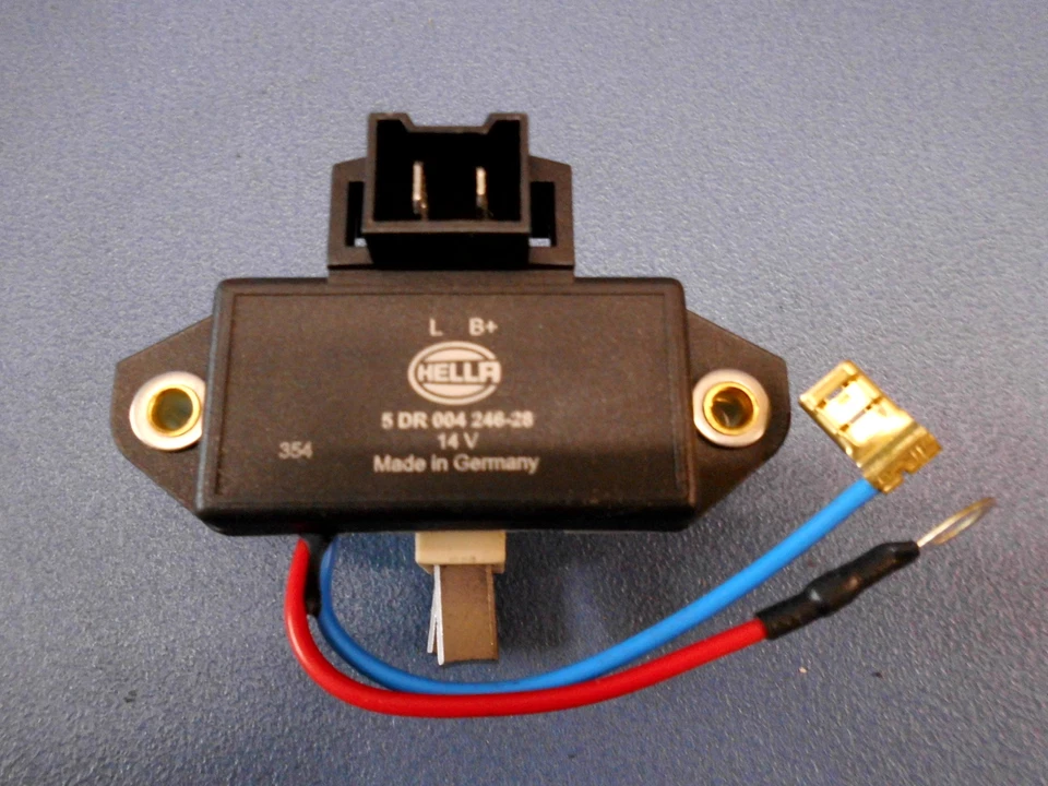 Régulateur De Tension Lichtmaschinenregler Renault Hella 5DR004246-281 - Photo 3/4