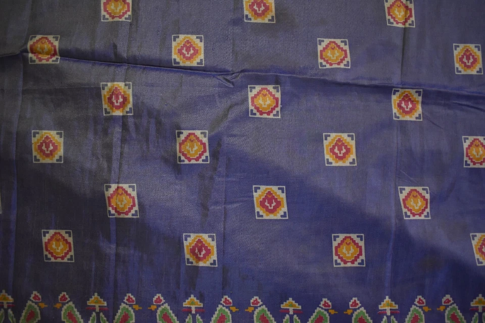 FNC Vintage Saree Indiano Roxo Tecido à Mão Mistura Ikat Seda Sari Tecido Usado 5Yd. - Imagem 4 de 4