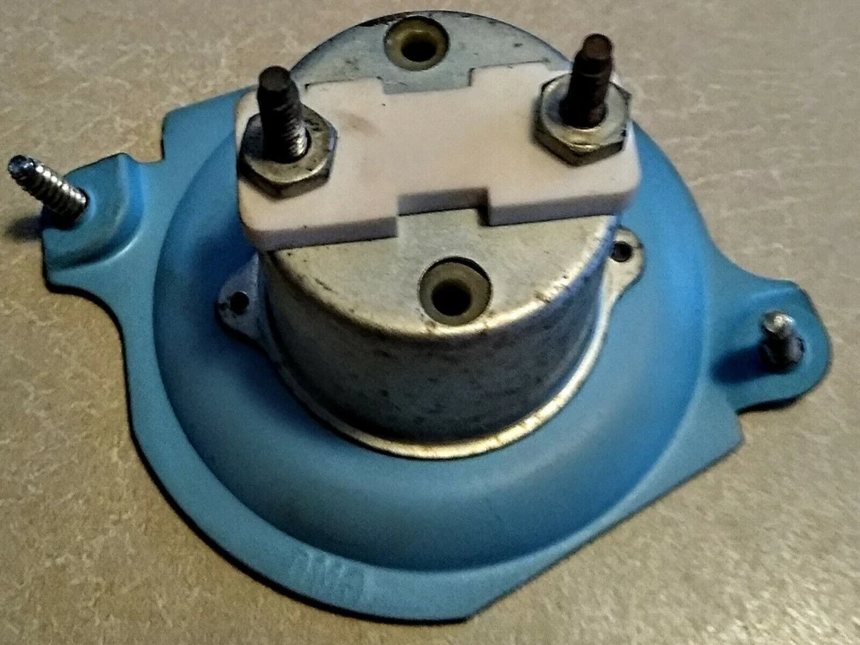 Датчик заряда амперметр аккумулятора напряжения 73-87 GMC Truck C10 C20 C30 от оригинального производителя для Chevy - Изображение 2 из 4