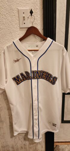 MLB Nike Cooperstown Collection Seattle Mariners Ken Griffey Jr Jersey 24 Men M - Picture 1 of 11
