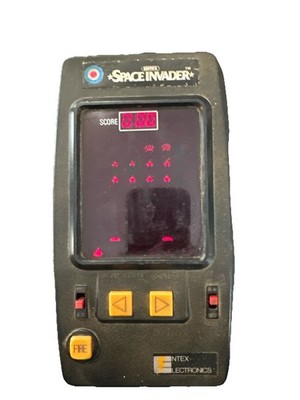 Entex Electronic Space Invader 1980 Handheld Arcade Game WORKS No Battery Cover