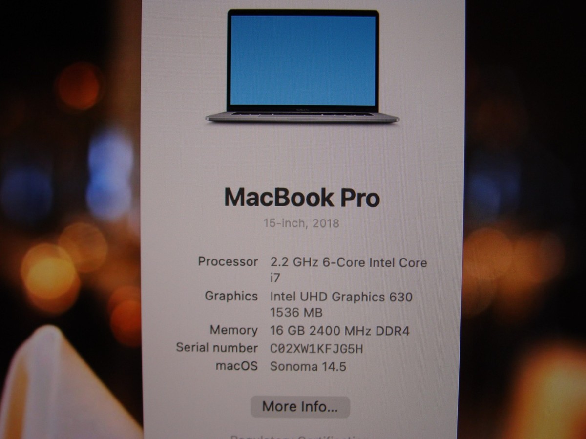 Apple MacBook Pro A1990 15