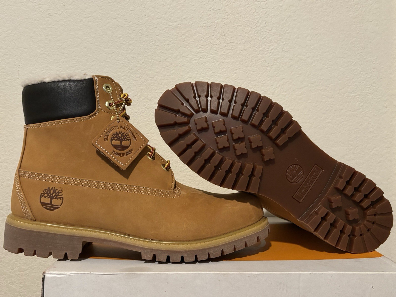 's Timberland 6 Inch Premium Wp Warm Lined Boot Size 9.5