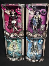 Monster High 2022 Reel Drama Buyer's Choice - Typical Amazon Shipping Damage