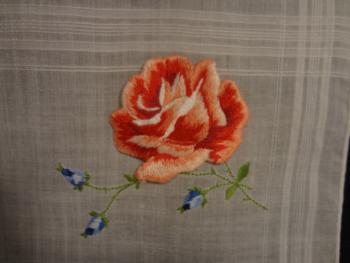 Beautiful Rose Embroidered Hankie Handkerchief - Picture 3 of 8