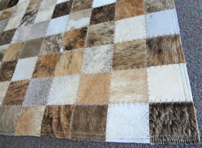 COURISTAN CHALET INDIA HAND CRAFTED AREA RUG. BROWN & GRAY. SIZE: 5'4'' x 8' 