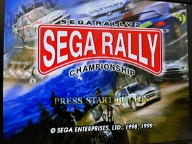 SEGA DreamCast Console (HKT-3000) & Controller with 2 games and BOX 0128