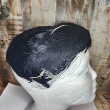 Vintage Ladies Black Feather W Netting Mesh Pillbox Hat Flapper Fascinator Beret