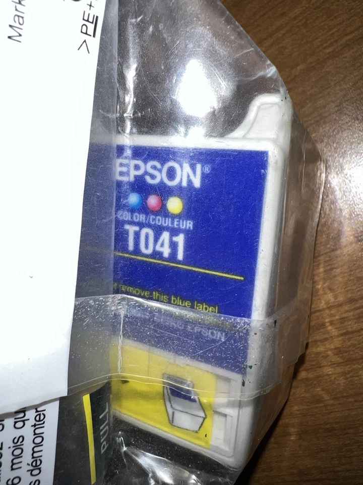 Epson T041 Tri Color Ink Cartridge Cyan Magenta Yellow New & Sealed  - Image 3 of 3