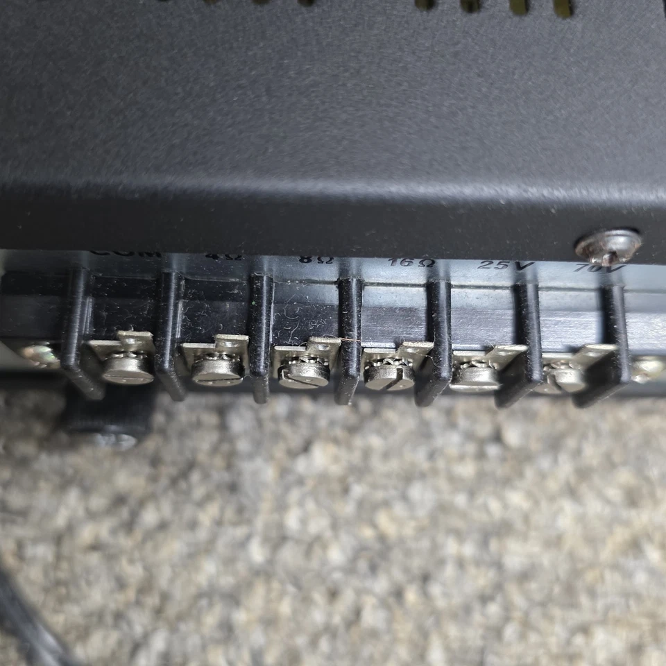 Vintage Anos 70 Realista MpA-20 Amplificador Novo Oldstock Em Caixa Aberta - Imagem 4 de 4