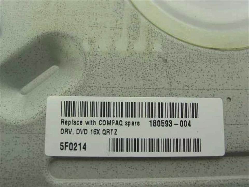 Compaq 180593-004 16x DVD-ROM Internal - GDR-8160B - Random Bezel Color! - Image 3 of 4