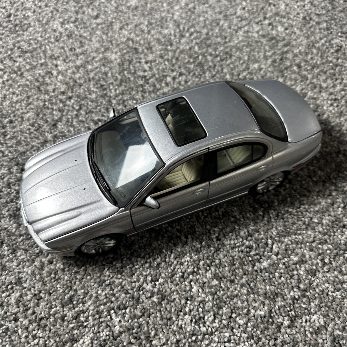 s-l1200.jpg s-l1200.jpg