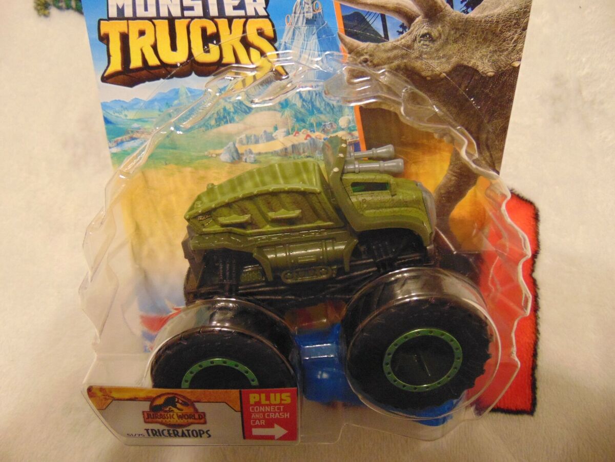 Hot Wheels Monster Truck JURASSIC WORLD TRICERATOPS 1:64 Connect Crash Car 2022