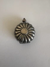 English silver sovereign case with an unusual design