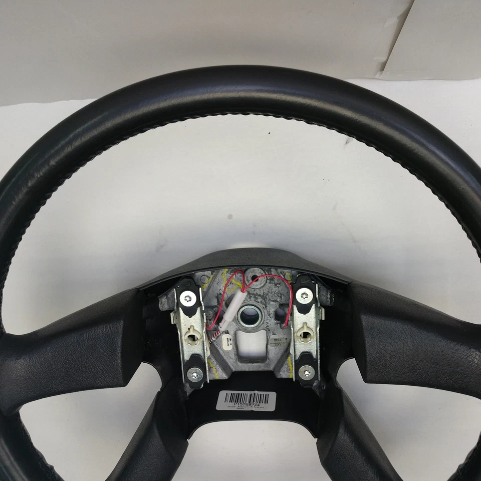 2003-2006 Chevy Silverado GMC Leather Sierra Steering Wheel OEM - Image 4 of 4
