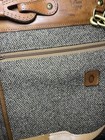 Foto 11 di 23