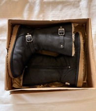UGG Kids Kensington Black Leather Sheepskin Boots Youth Size 4 Style 1969