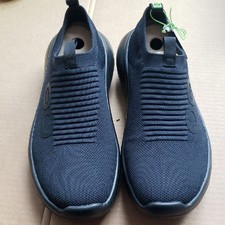 OOfos Oomy Zen Men's 12 Black Slip-On Sneakers Recovery Shoe NWT