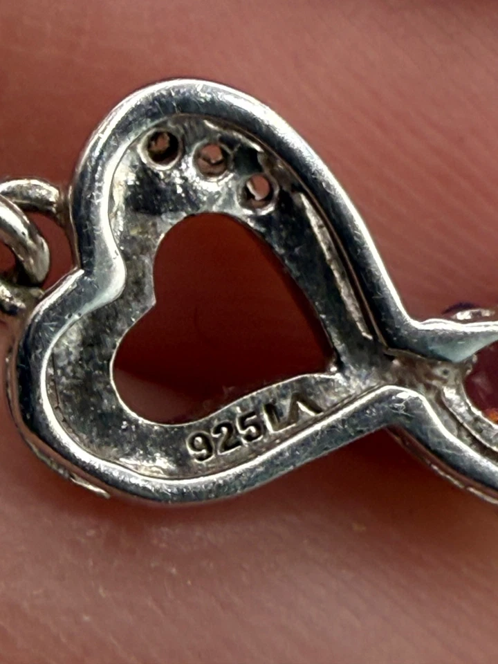 Pendientes de plata esterlina de diseñador LA corazón colgante gancho de piedra púrpura Foto 4 de 4