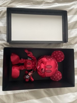 Disney Mickey Mouse Collectors Club No. 7 Love Mickey Plush