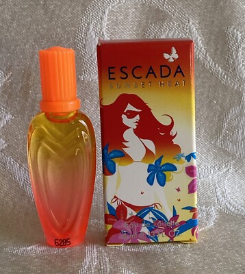 Escada  Sunset Heat  0.14 oz / 4 ml Miniature Eau de Toilette  Splash For Women