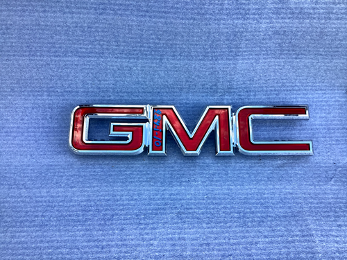 Purchase 2007 - 2010 GMC SIERRA 2500 HD /3500 HD 1PC CENTER BUMPER CHROME BILLET GRILLE In Port