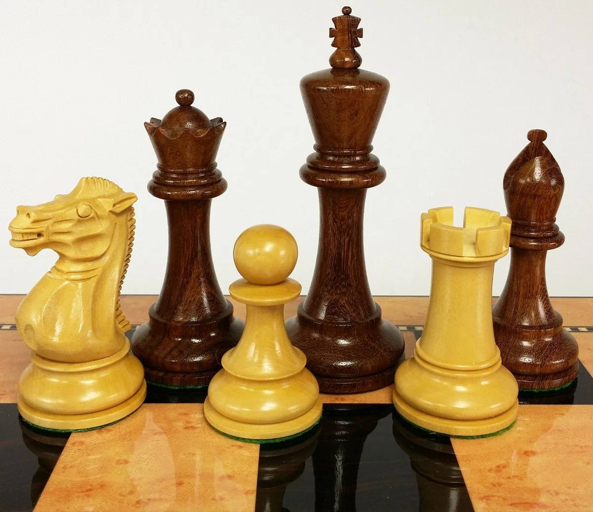Chess Pieces Supreme | Staunton | 95 mm | Boxwood & Acacia