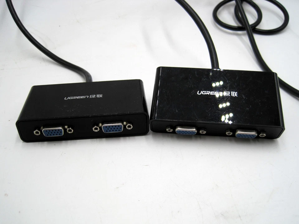 Set of 2 - UGREEN VGA Male to 2 Female Video Splitter Cable 3FT Black - Image 2 of 3
