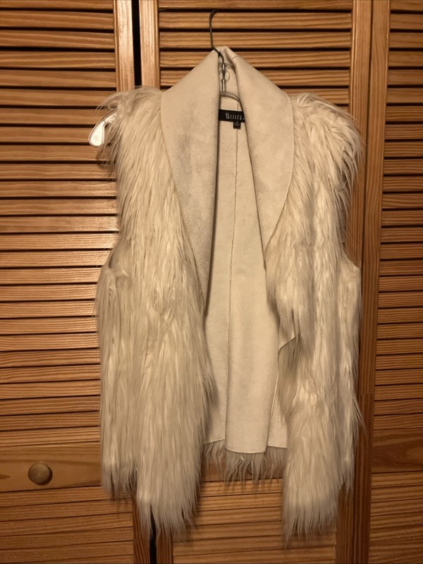 Boho ‘Sisters’ Faux Sheep Fur Ivory Color  Sleeveless Vest  NWT Size Small