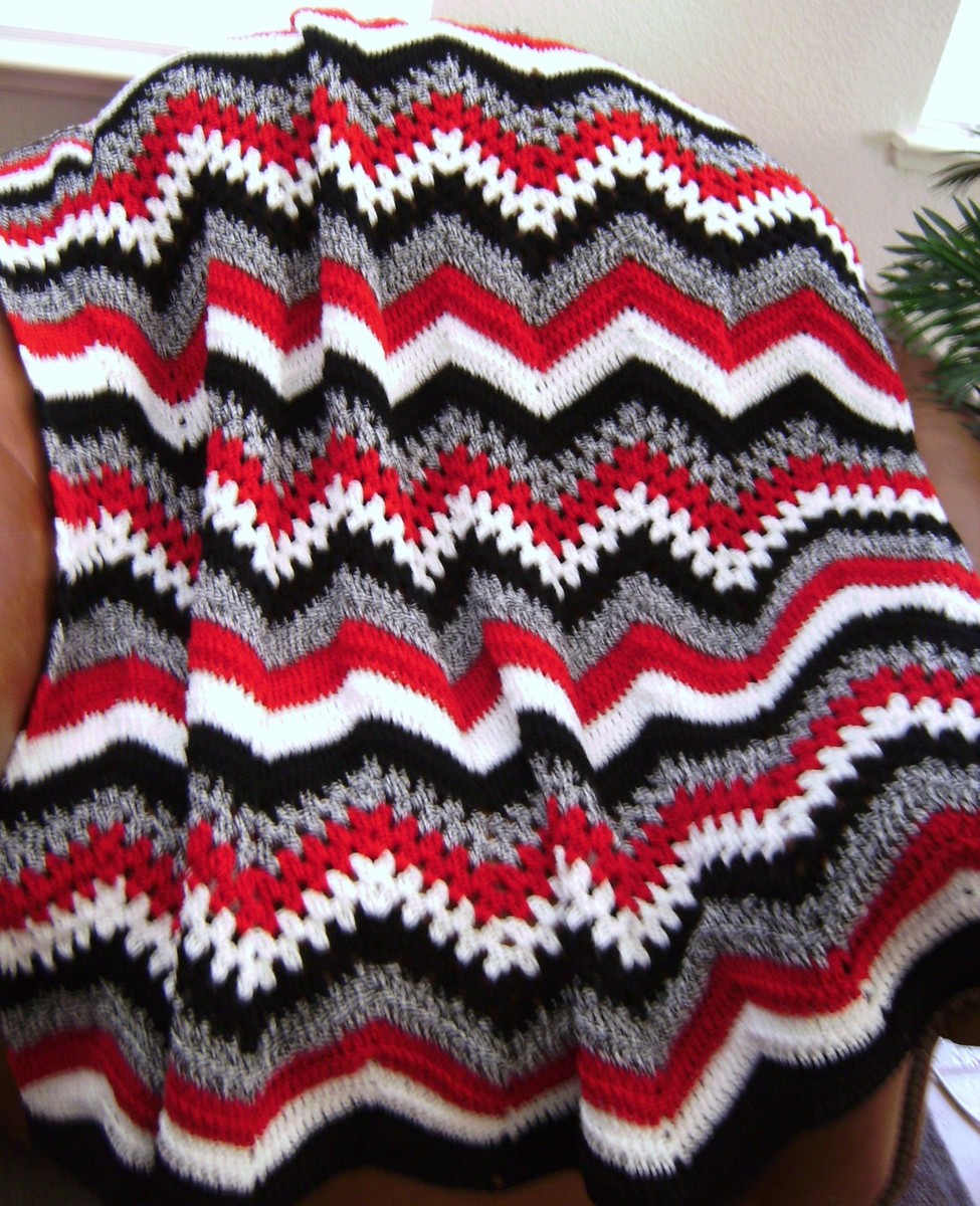 NEW HAND CROCHET BLACK RED WHITE RIPPLE AFGHAN LAP BLANKET LAPGHAN
