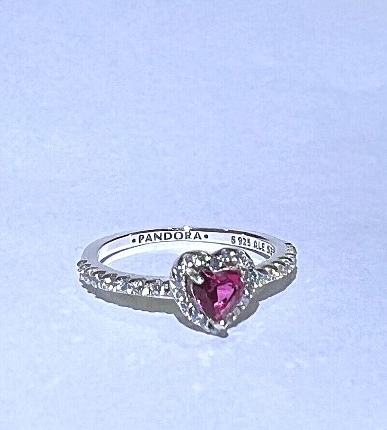 Pandora Elevated Heart Ring