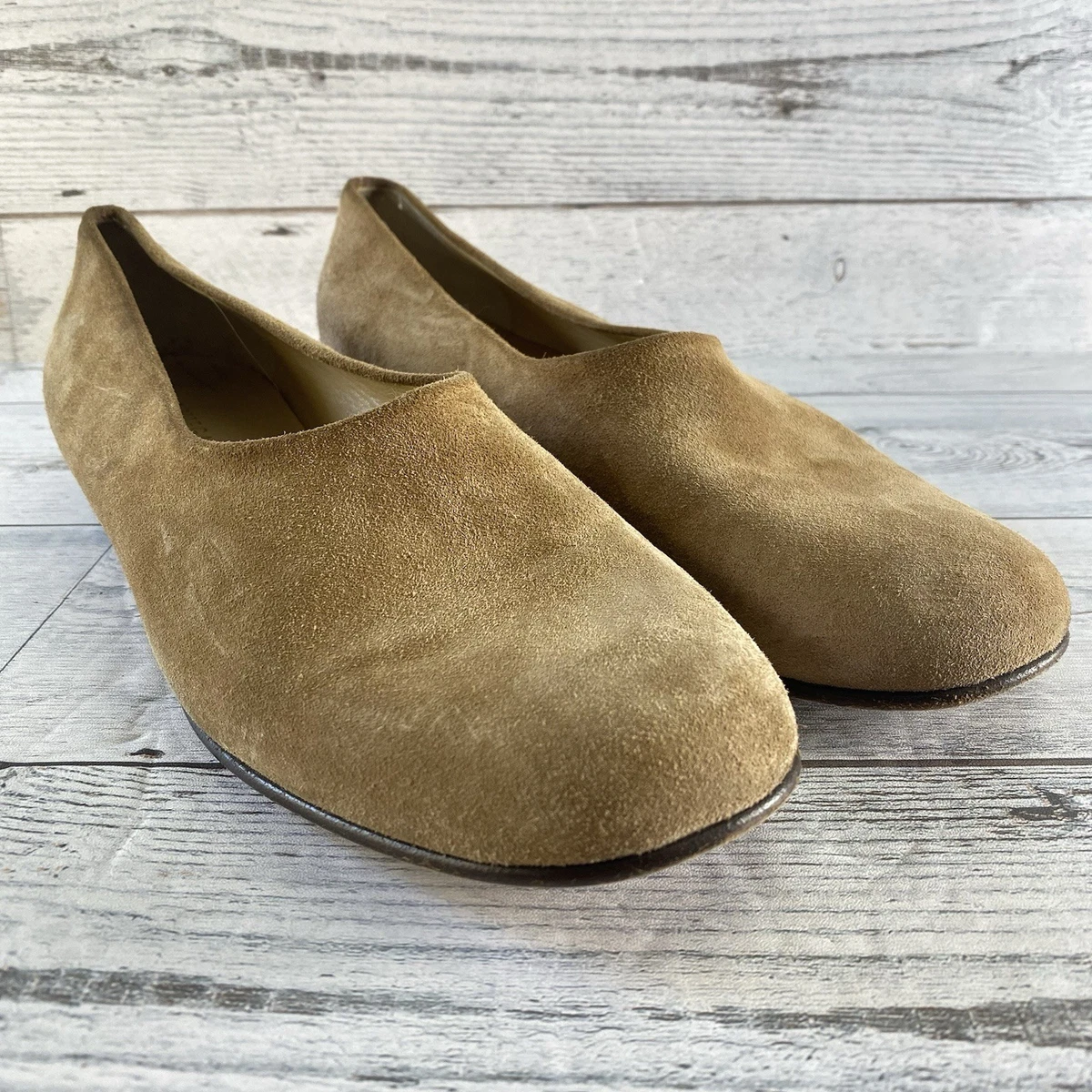 Bottega Veneta Olive Suede Slip-On Loafers with Black Croc Strap Bottega Veneta  main image 4