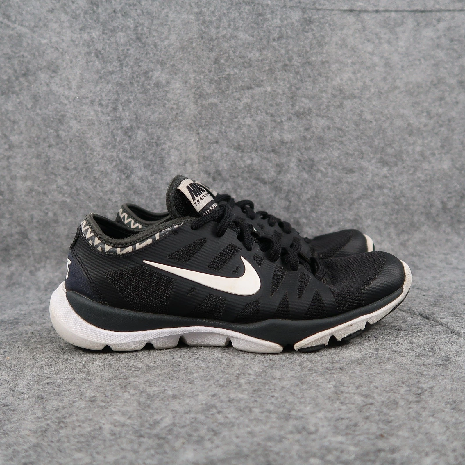 Chaussures Nike femme 6 Flex Supreme TR 3 Cross Trainer baskets athlétiques noir blanc