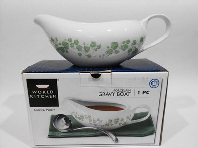 NEW Corelle Coordinates CALLAWAY IVY 2-Cup GRAVY BOAT 9'' Green Porcelain China
