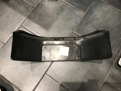 piaggio ape Rear left mudguard part number 567177 new old stock - Picture 3 of 6