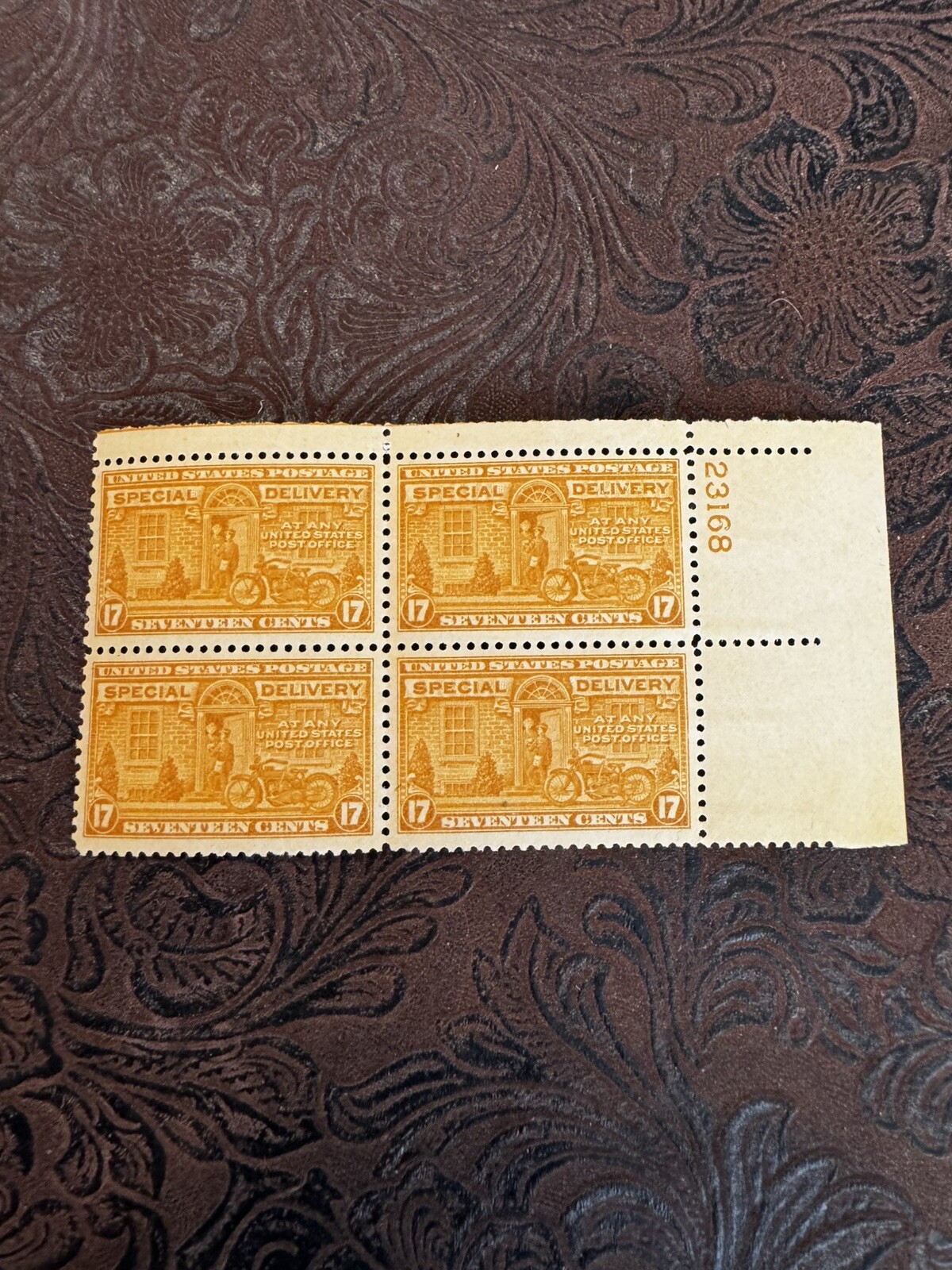 Picture 1 of 3
