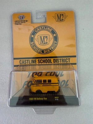 M2 Machines Castline School District 1960 VW Delivery Van HS22 21-76 D90