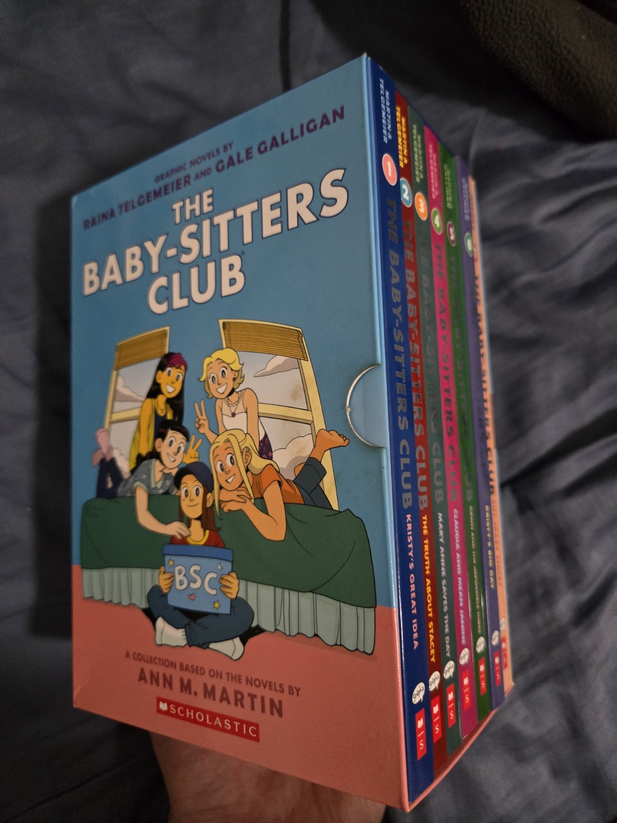 Baby-Sitters Club Graphix Box Set Ann Martin Raina Telgemeier Never Used